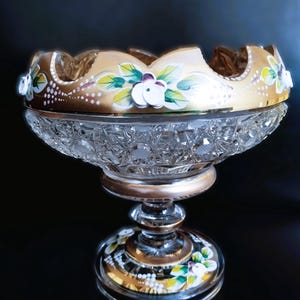 Cuenco de cristal tallado a mano con oro y esmalte - Cristal bohemio checo