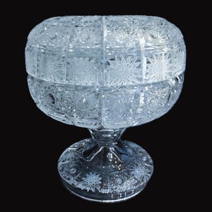 Bohemia crystal glass cut heavy dosa 19 cm x 18 cm