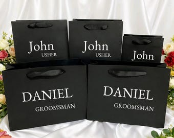 Personlig bröllopsväska, presentväska till best man, presenter till marskalkar, personlig presentväska, presentväskor till brudgum och marskalkar, lyxiga frieriväskor