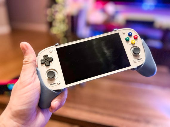 Retroid Pocket 5 Comfort Grip With Stylus Clip Along the
