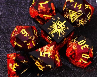 Ensemble de dés D&D à noyau liquide rouge flamme pour jeux de rôle, ensemble complet de dés Donjons et dragons pour cadeaux D&D, ensemble de dés D&D rose en résine