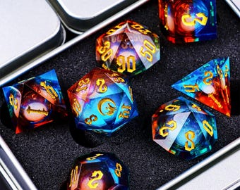 Ensemble de dés D&D à noyau liquide gothique rouge bleu pour jeux de rôle, ensemble de dés Donjons et Dragons complet pour cadeaux D&D, ensemble de dés D&D herbe en résine