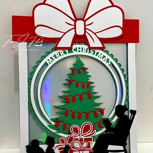 Present Luminaire Card TF0737, Cutting Files SVG, Silhouette Cameo, ScanNCut, Cricut