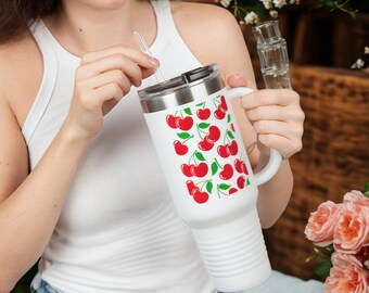 Vaso térmico con estampado sutil de cerezas "F*ck Trump", 1,18 litros / Taza de viaje anti-Trump / Regalo feminista liberal / Merchandising de TikTok / Vaso de protesta demócrata