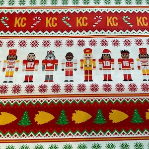 What A Catch - Der Nussknacker-Entwurf von Paintbrush Studio Fabrics