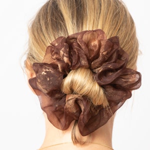 Brown Silk Organza Scrunchie Large Scrunchie 100% Silk Scrunchie Hand Dyed Neutral Fall Scrunchie Hair Accessories Scrunchie Gift for Her