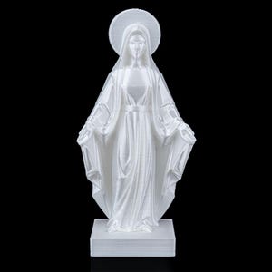 Holy Mary Statue: Modern Catholic Decor, Low Poly PLA Figurine