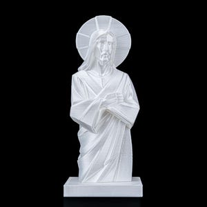 Low Poly Jesus Christ Statue: 3D Printed Religious Decor