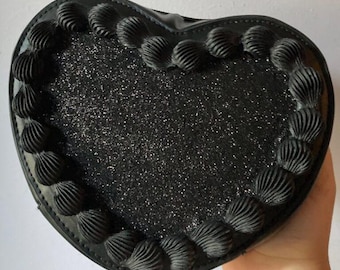 Buck tick bakuchiku black heart fake cake decoden purse (fan merch)