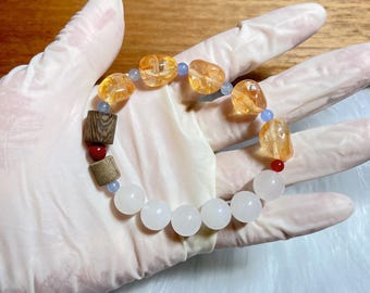 Pulsera de cuentas de cristal y piedras preciosas de la suerte de citrino y piedra lunar azul de 10 mm diseñada por Superivee