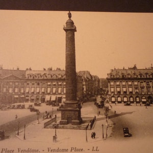 Paryż - Place Vendome - Oryginalna pocztówka vintage z początku XX wieku - W idealnym stanie - Nigdy nie wysłana