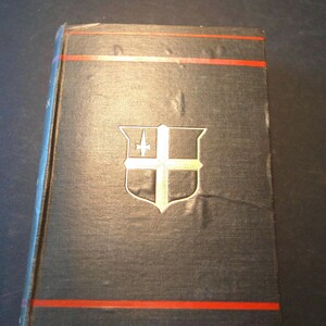 Walks in London - Augustus J C Hare  1901 hard copy edition Rare. gift for history lovers illustrated guide, essays ,illustrations