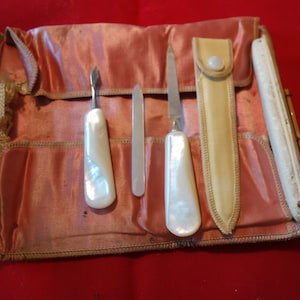 Travel Nail Kit  Mother of Pearl Handles - Fine Condition -Leather Case MOP vintage set from the 1930s