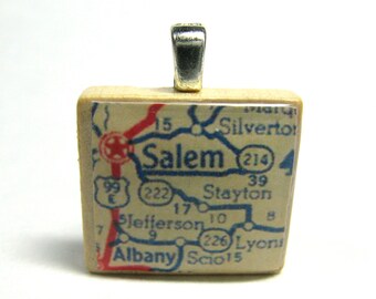 Salem, Oregon - Your choice of vintage Scrabble tile map pendant