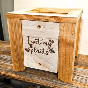 Mini  Cedar Planter, 7x7 Rustic Wooden Succulent Box, Interchangeable Faceplates