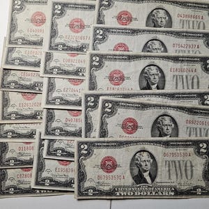 1928 xf-au 2 dollar bill, US treasury RED SEAL note