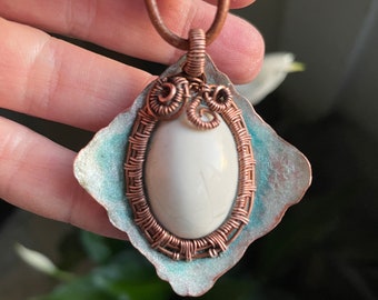 White Howlite, Hammered Copper Pendant Necklace, Woven Wire, Boho jewelry