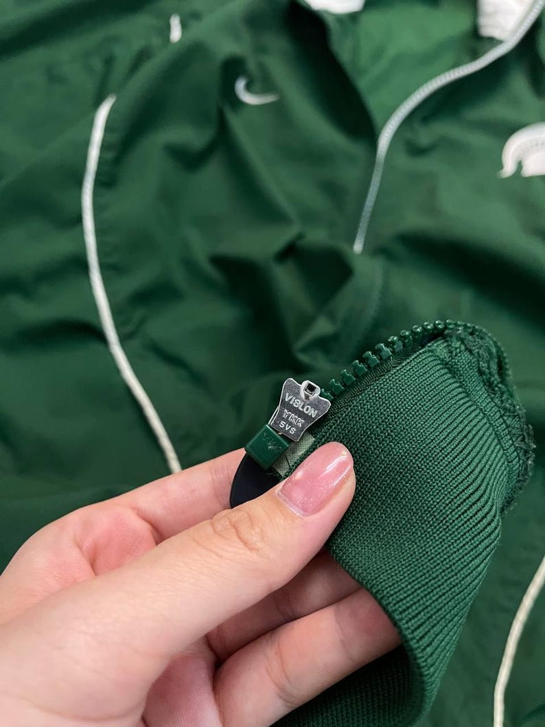 Vintage Nike Michigan State Spartans Windbreaker Green Y2K 2000s Streetwear Sportswear Fit L Jacket image 13