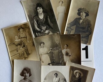 Vintage-Fotoposten – 9 originale echte Fotopostkarten (RPPC) – Frauen – Anfang des 20. Jahrhunderts