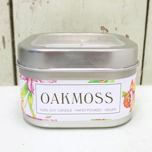 Oakmoss Soy Candle 8 oz. - Green Daffodil- Amber + Oakmoss - Unisex - Cologne Scented