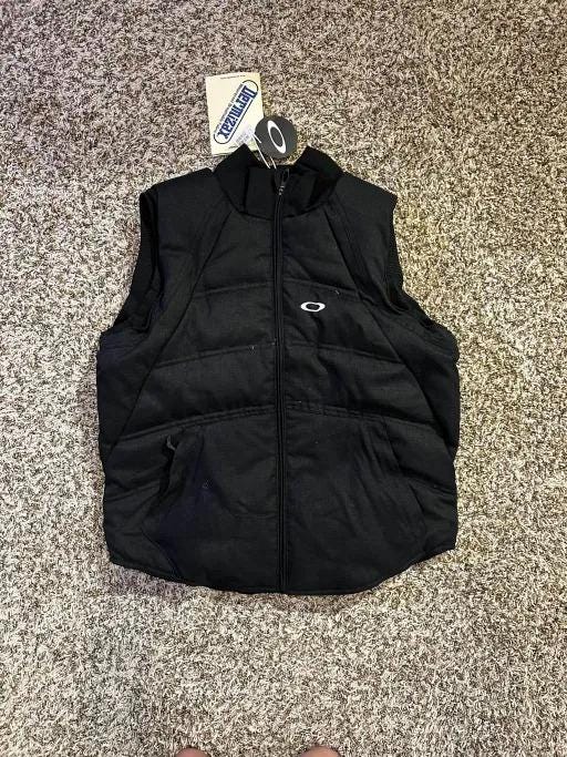 archive OAKLEY vest tech Y2K big logo Oakley