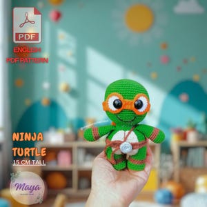 Ninja Turtle Michelangelo English PDF pattern. Cute Green turtle Crochet pattern. 15 cm tall. With cotton yarn. Ninja Turtles. PATTERN ONLY.