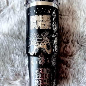 30oz Gamer, Deckel 2 in 1 Lasergravur Hydro Tumbler