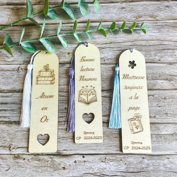Personalized bookmark, gift for mom, grandma, godmother, teacher, nanny, assistant teacher, etc.