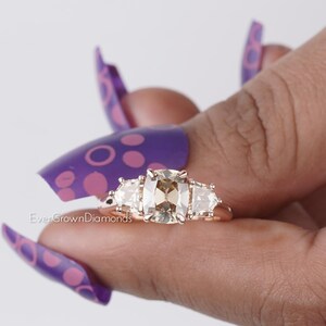 3.0ct Moissanite Diamant Ring für Frauen Champagner Moissanite Verlobungsring Drei Stein Moissanite Hochzeitsjubiläum Ring