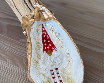 Adorno navideño de concha de ostra con decoupage
