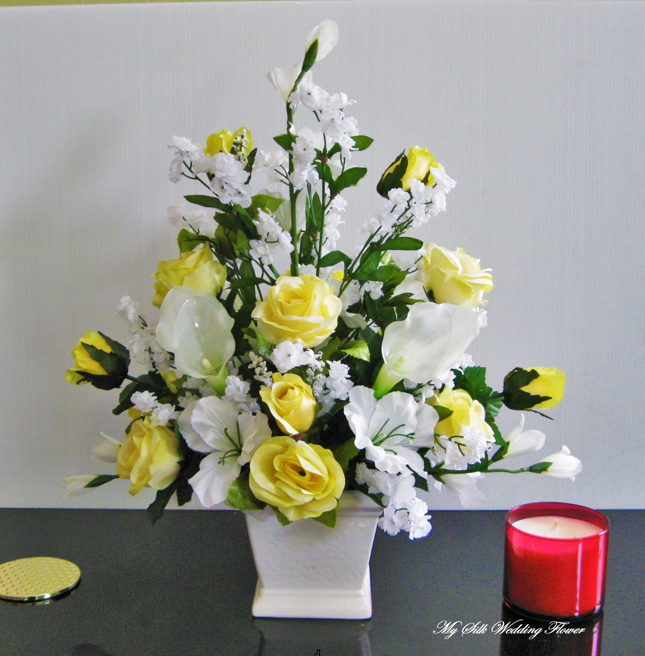 Yellow and White Arrangement, Yellow Roses Arrangement, True Touch