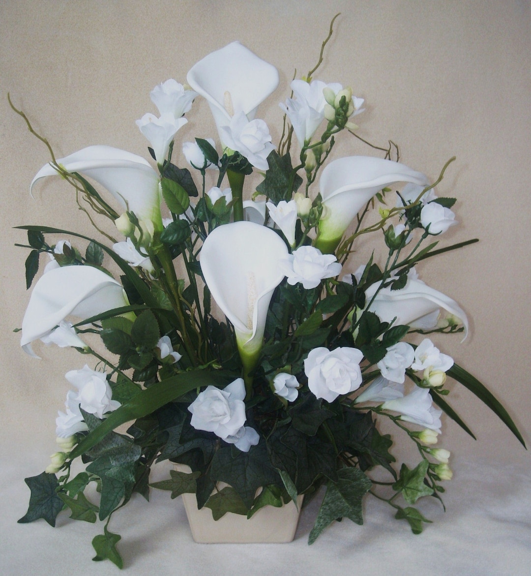 White Calla Lily Arrangement, White Wedding Arrangement, White Flower