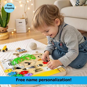 Planche animée en bois pour bébés - Jouet éducatif interactif pour l'apprentissage précoce, le développement de la motricité fine, la stimulation sensorielle.