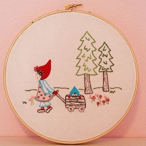 Woodland Walk Embroidery PATTERN - PDF Instant Download