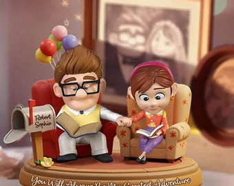 Placa de acrílico personalizada para casal de idosos, "Você é minha maior aventura, Carl e Ellie", placa plana, decoração para aniversário de casamento, presente ipatudsn20283