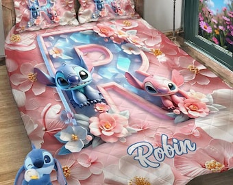 Juego de edredón floral con alfabeto personalizado, juego de edredón familiar Ohana de monstruos azules para amantes de los dibujos animados, funda nórdica con almohada de Hawái, regalo sth6354