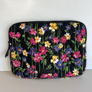 Vera Bradley FLORAL Laptop Bag Sleeve Case