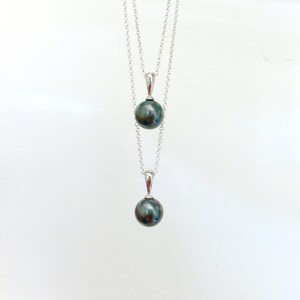 Perles de Tahiti sur argent Sterling.