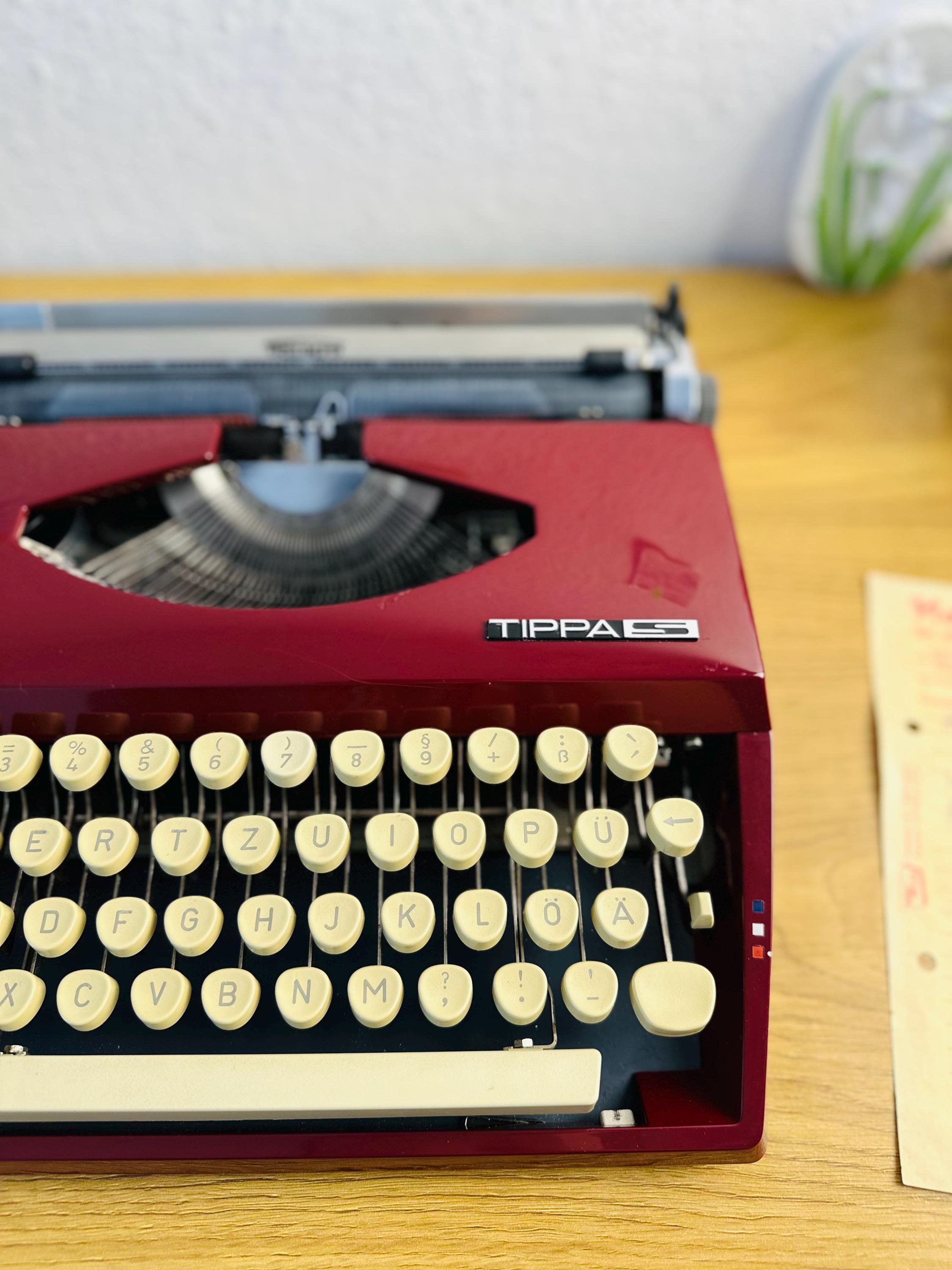 ヴィンテージ Tippa S タイプライター – 1970年代、赤、完璧な状態