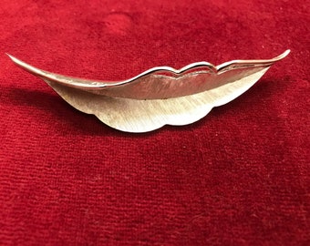Vintage Boucher silver tone leaf brooch signed