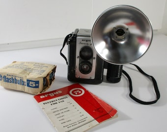 Retro Flash Camera, Argus 75 Camera, 1950's Vintage Flash Camera