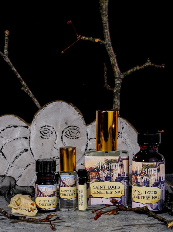 St. Louis Cemetery #1 Perfume - Spanish Moss, Crumbling Stone, Old