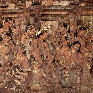 Könnte beinhalten: Ein verblasstes Wandbild, das eine Gruppe von Menschen in einer Szene aus der indischen Mythologie darstellt. Die Figuren sind in Braun- und Ockertönen gemalt, mit einigen Details in Blau und Grün. Das Wandbild ist vor dem Hintergrund eines Gebäudes mit einem dekorativen Dach gemalt.