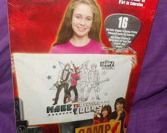 Kit para colorear la funda de almohada sellada Janlynn Camp Rock