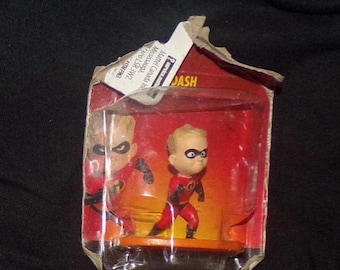 Adorno para tarta con figura de Dash de Los Increíbles de Disney Pixar vintage en paquete