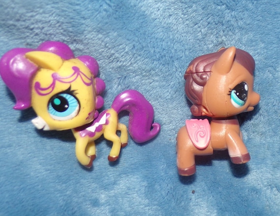 Vintage Littlest Pet Shop Lot of Horses