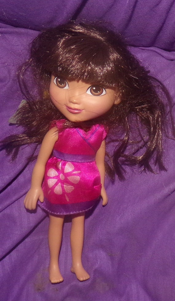 vintage Dora the Explorer doll in original dress