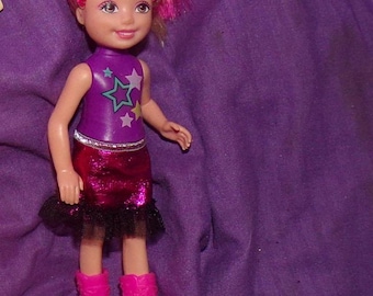 Barbie Rock et Royales Courtney - Jeux & Jouets Barbie Rock et Royales Courtney - Jeux & Jouets
