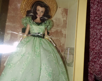 vintage Franklin Mint Gone with the Wind  Scarlett O&#39;Hara 16”Vinyl Doll BBQ at 12 OAKS hat accessories new in box