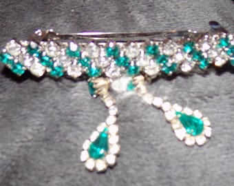 beautiful clear and green hair clip with matching drop earrings